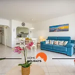 #174 2br Quiet Area דירה