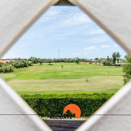 #174 T2 Em Zona Tranquila By Holidays Апартаменты