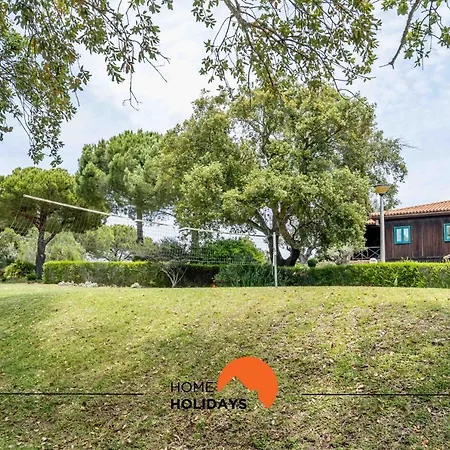 #174 T2 Em Zona Tranquila By Holidays Апартаменты *