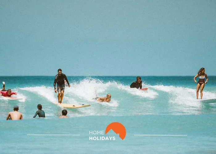 #174 T2 Em Zona Tranquila By Holidays 아파트 *